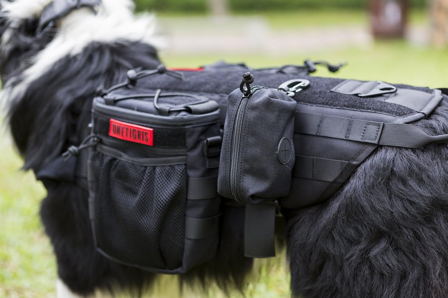 Detalle 2 de OneTigris Distributeur Sac à Crottes Chien avec Système MOLLE et Mousquetons – Noir