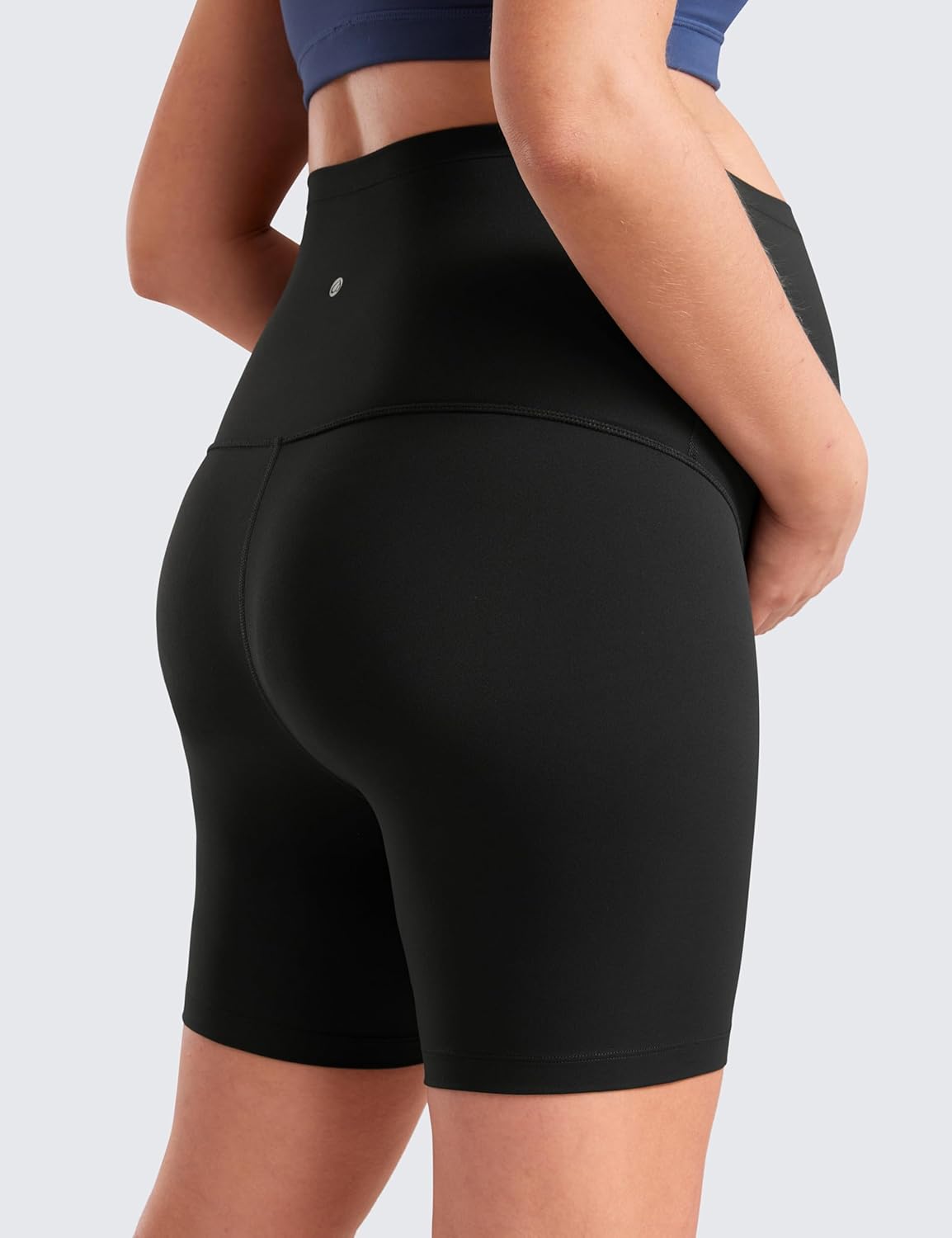Detalle de CRZ YOGA Donna Butterluxe maternità: pantaloncini sopra la pancia per yoga, corsa e lounge