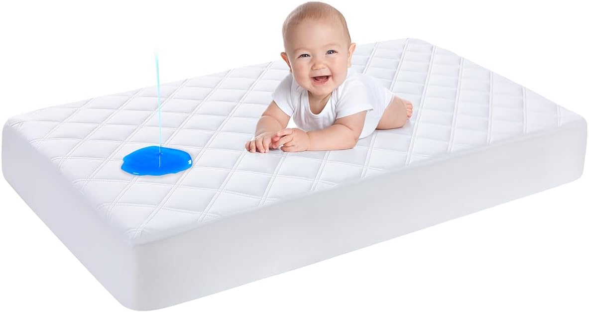 Detalle de Yoofoss Waterproof Cot Bed Mattress Protector (120 x 60 cm) – Breathable, Noiseless Toddler Cot Mattress Cover
