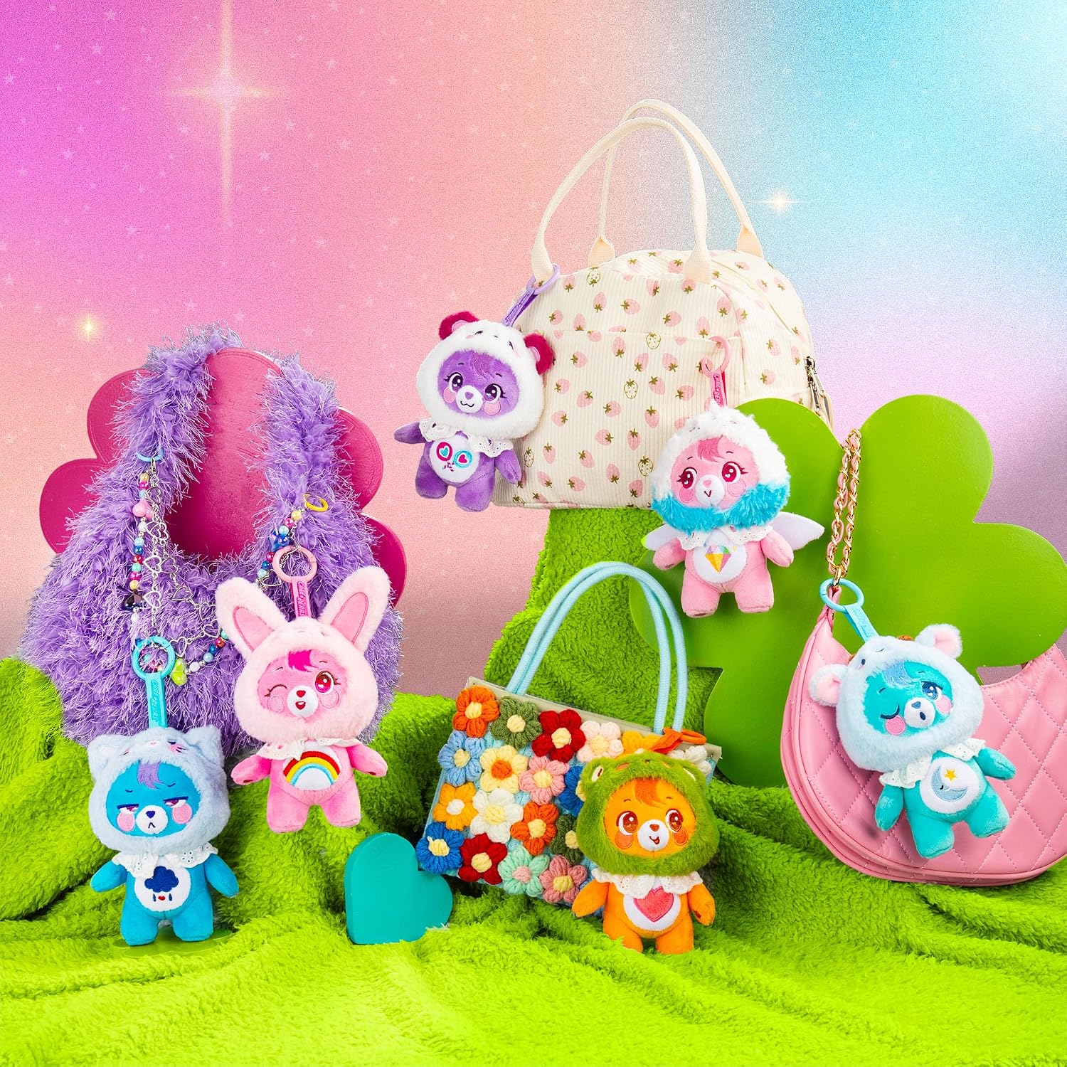 Thumbnail 1 de Care Bears 23236E06 Cutie Champions 15cm Plush Charm – Blind Box
