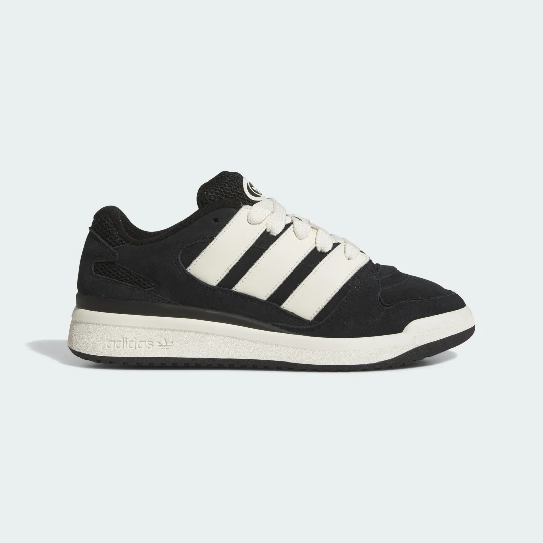 Detalle de Zapatilla Adidas Forum2000 en negro