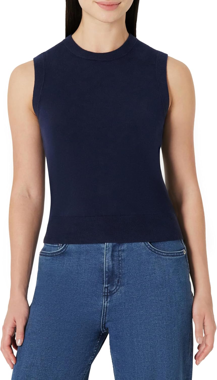 Detalle de Amazon Essentials Women's Regular-Fit Crew Neck Knitted Vest