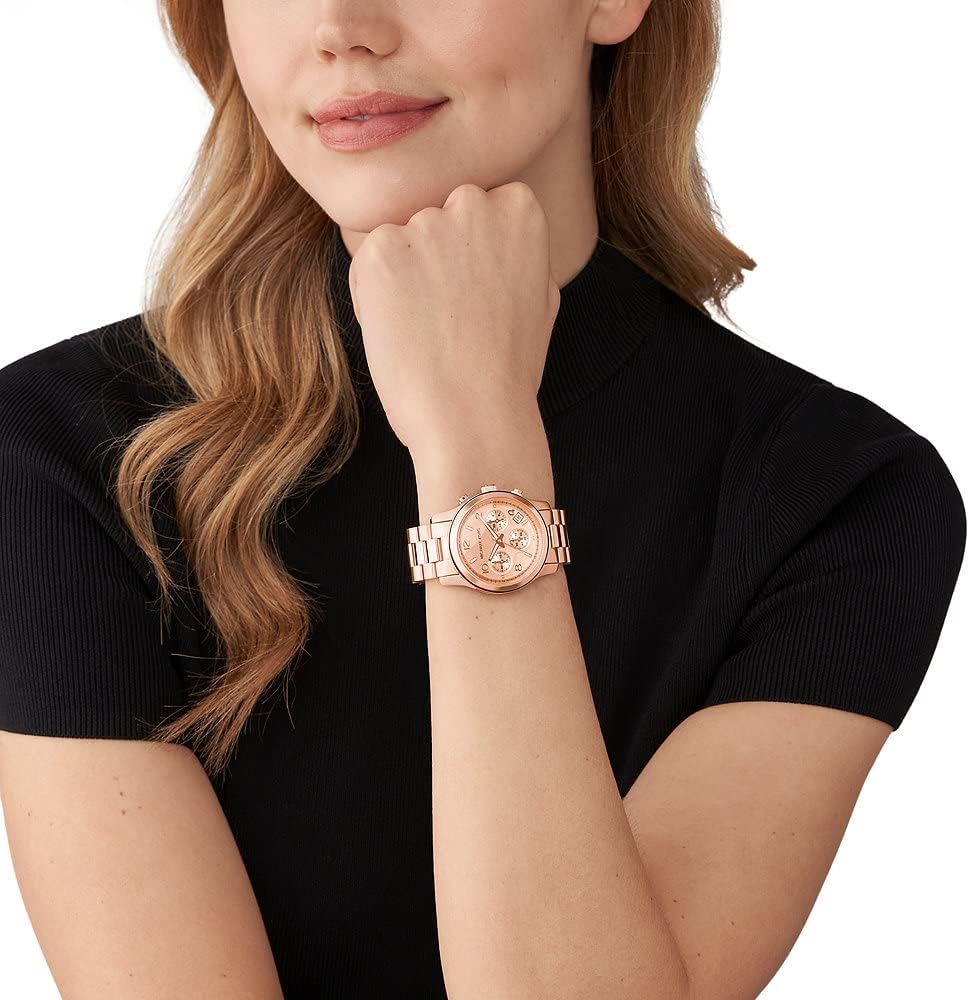 Detalle de Michael Kors Runway Montre Homme — Duo de style et de sobriété