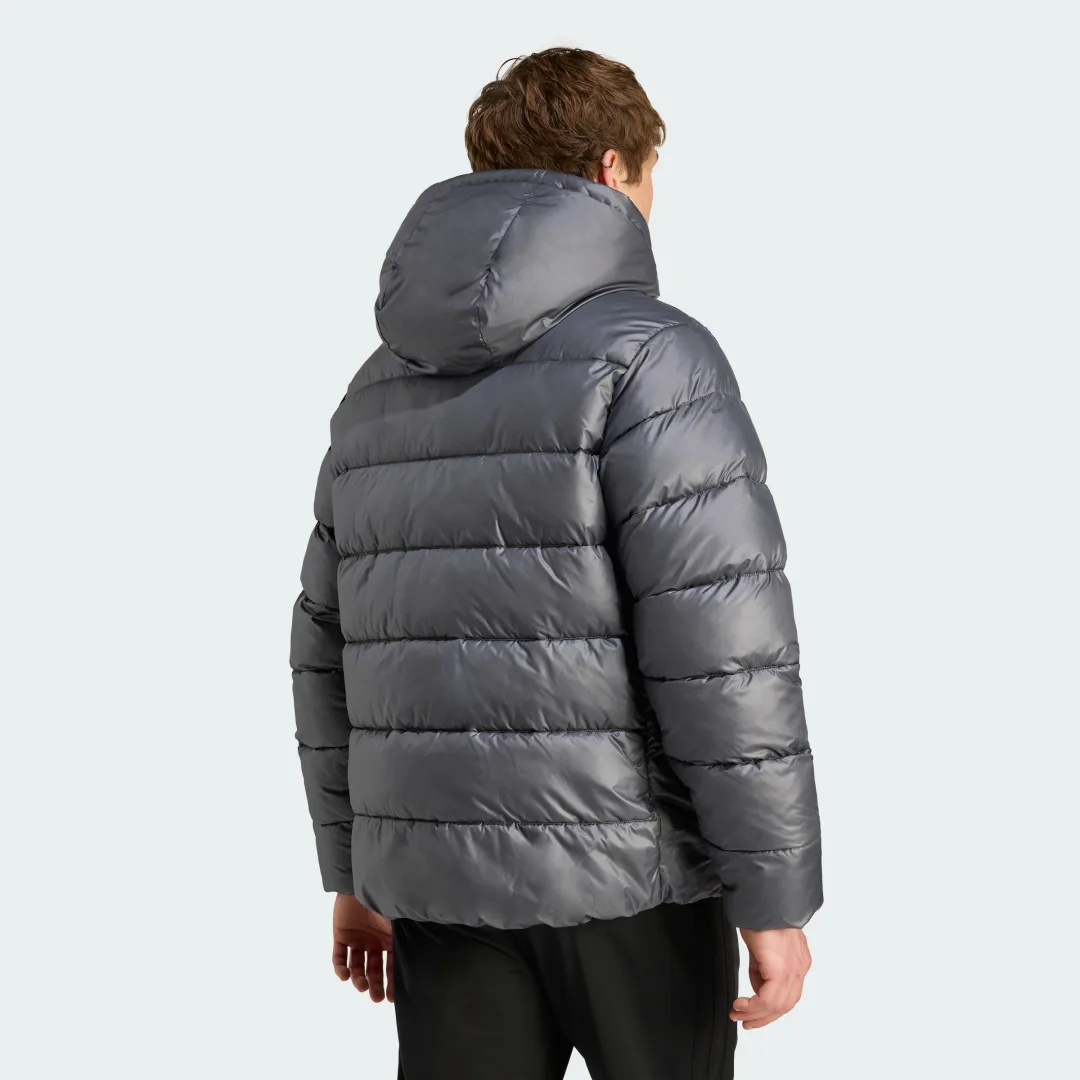 Detalle 2 de Adidas Essentials CLIMAWARM anorak abullonado Gris