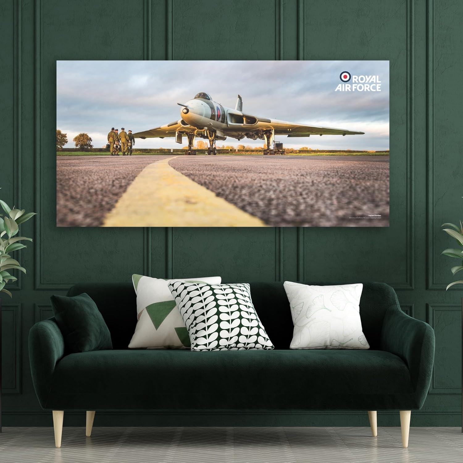 Thumbnail 6 de ALLTRADE Calendar 2026 RAF “Salute To The Past” (made in Britain) with UK holidays and RAF photo art