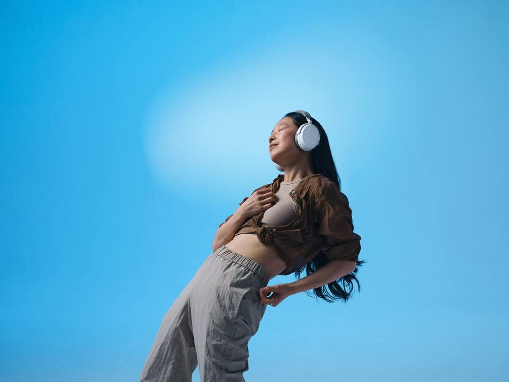 Detalle de Sennheiser M4 Momentum 4 Headphones — Signature Sound, 60-Hour Battery, Adaptive ANC