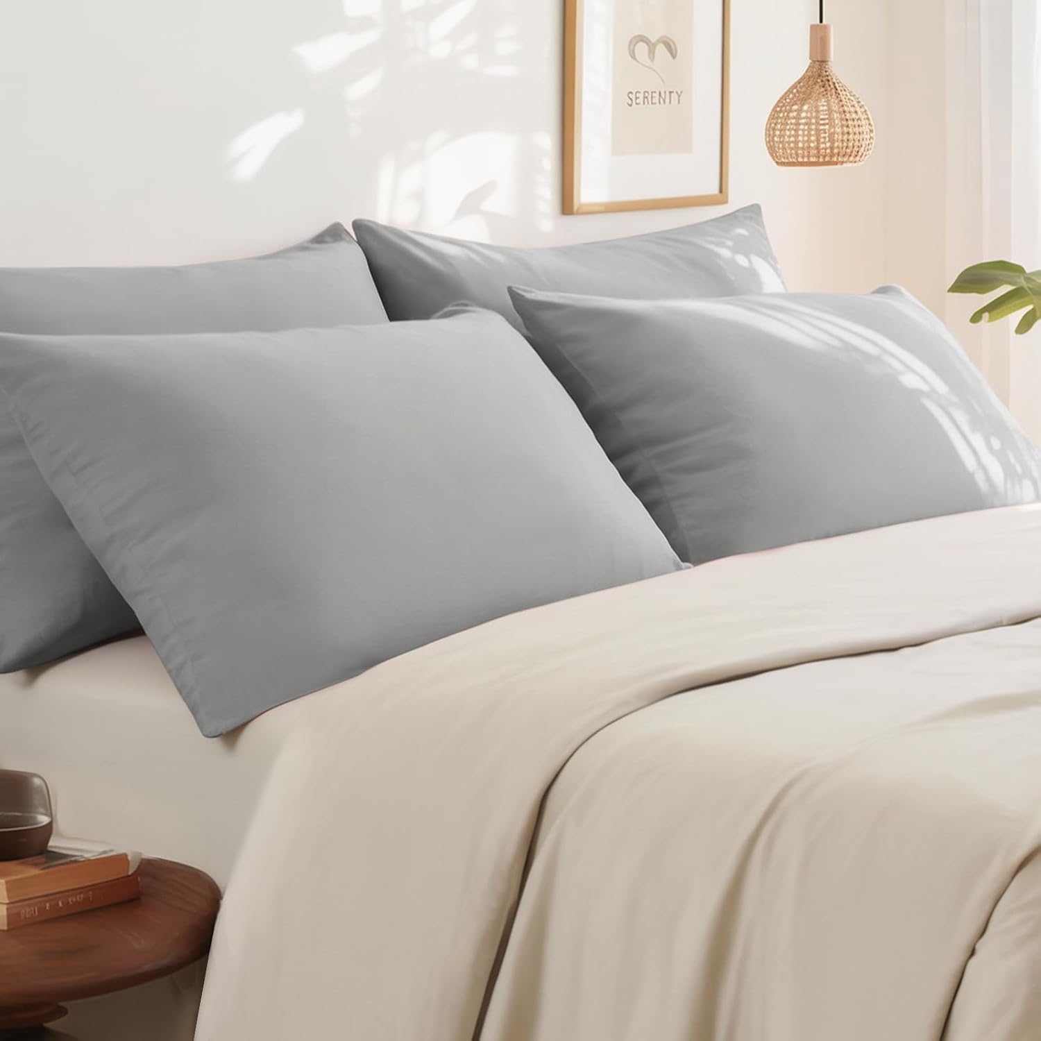 Detalle de RUIKASI light grey pillow cases (4-pack) with envelope closure, breathable brushed microfiber, 50x75 cm