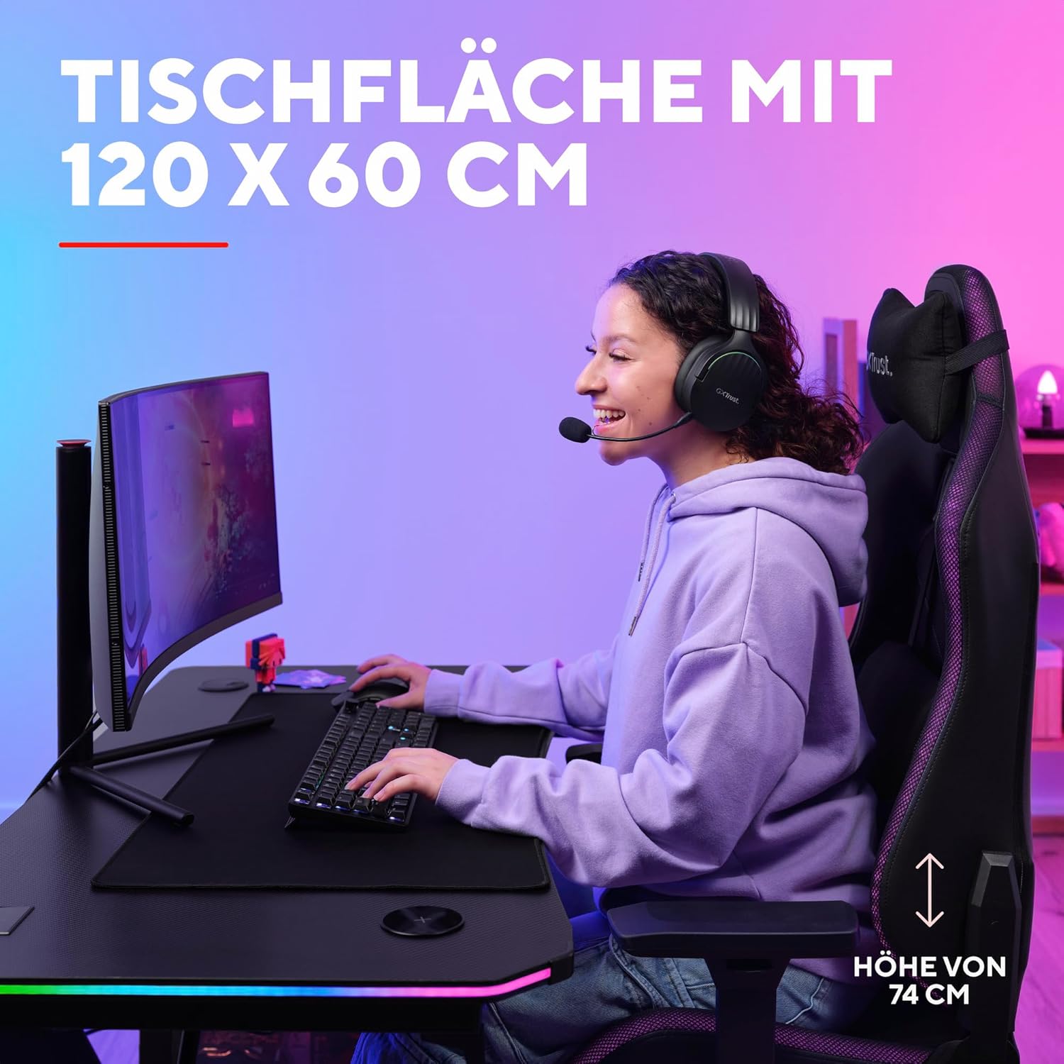 Thumbnail 4 de Trust Gaming GXT 710 Luminus Pro Gaming Tisch 120x60 mit RGB-Beleuchtung und kabelloser 10-W-Ladefläche