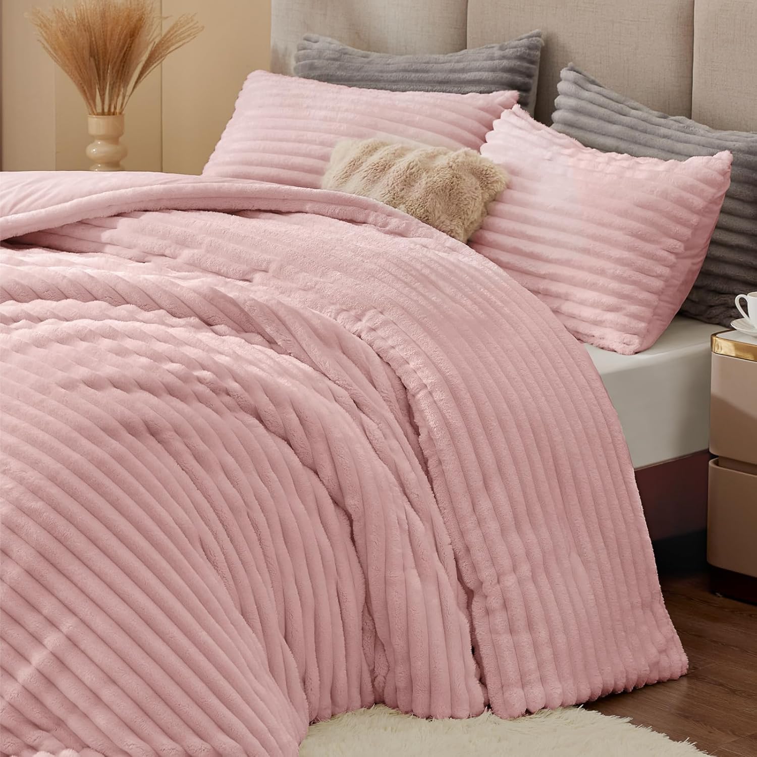 Thumbnail 5 de BEDELITE Fleece Queen Comforter Set – Ultra-Soft, Warm Fluffy Pink Bedding (2 Pillowcases)
