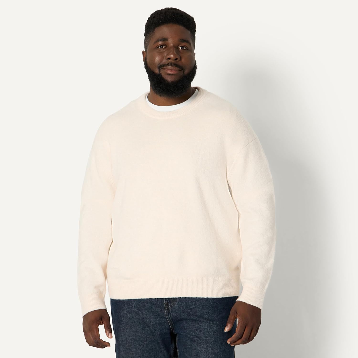 Detalle 2 de Amazon Essentials Men's Relaxed-Fit Cotton Blend Textured Crewneck Pullover Sweater