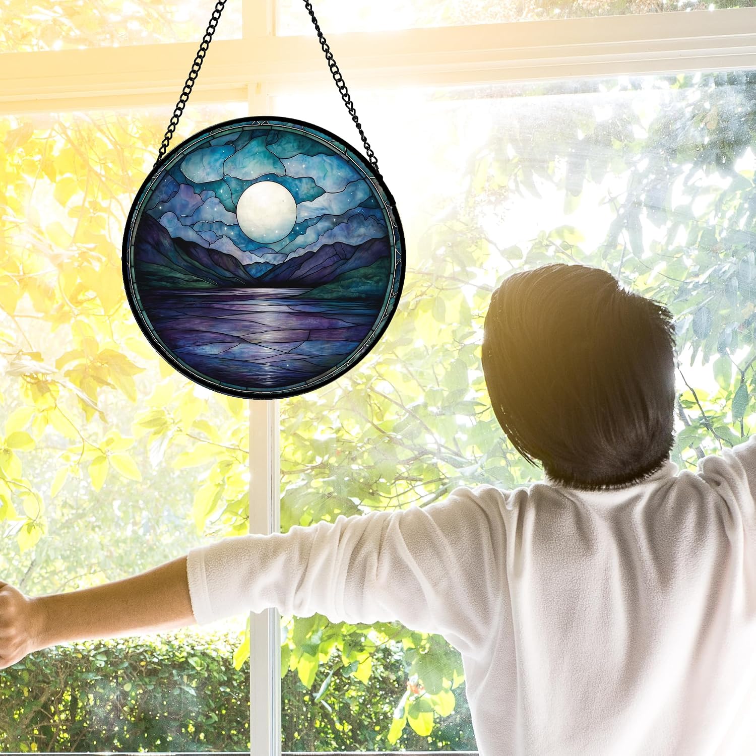 Detalle de Blue Moon Lake 7.8-Inch Stained Glass Window Hanging with Starry Night Design