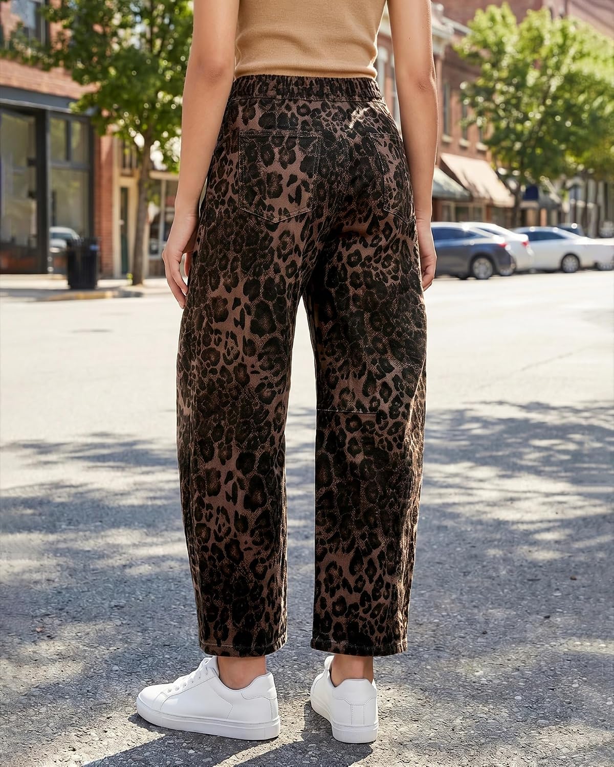 Detalle de GRAPENT Barrel Jeans for Women: High-Waisted Pull-On Leopard Cropped Wide-Leg Denim