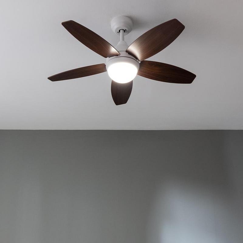 Detalle de Cecotec EnergySilence Aero 4200 42" ventilador de techo 53W
