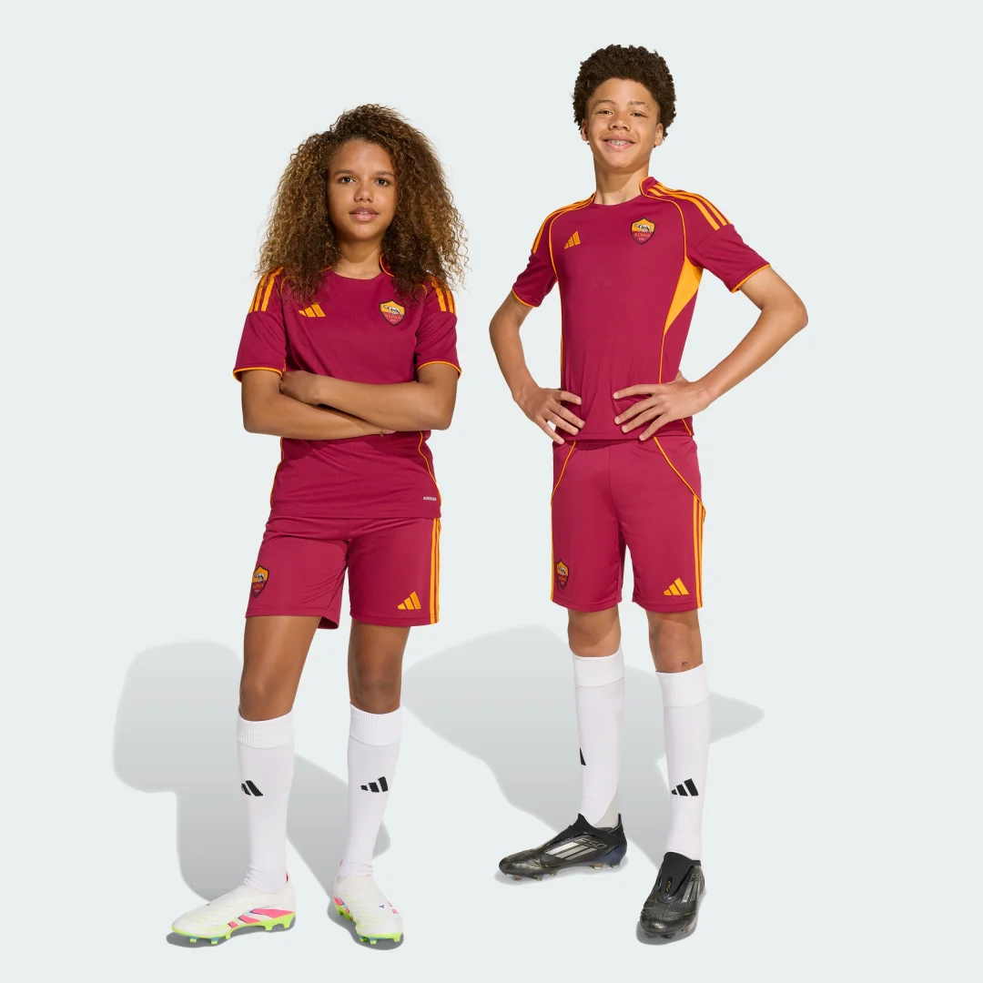 Detalle 2 de Pantalón corto primera equipación AS Roma 25/26 de Adidas – Burgundy