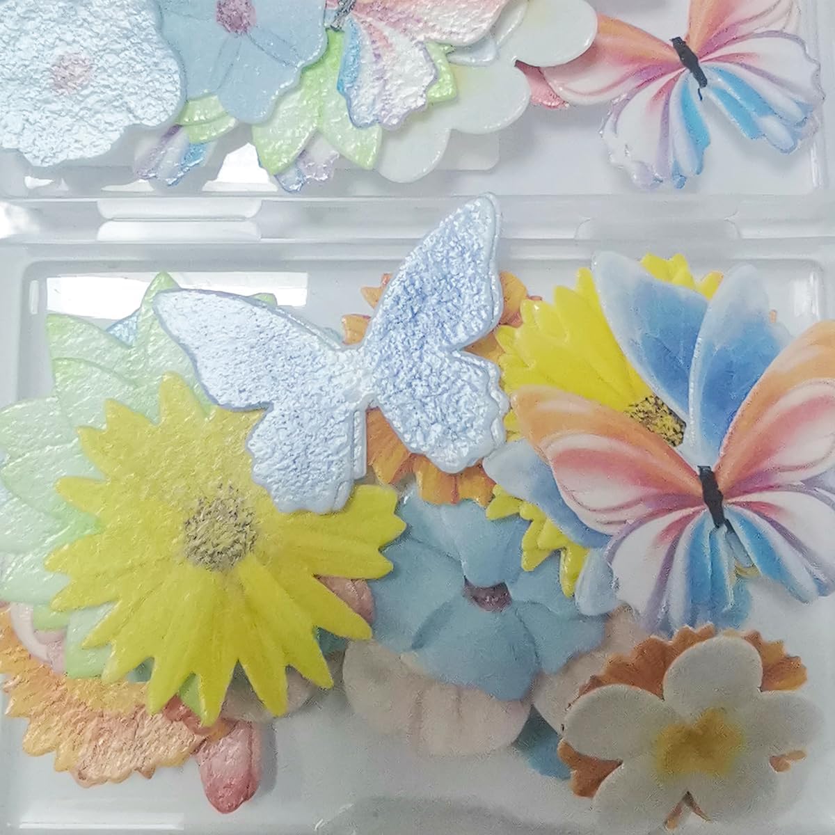 Detalle de Senchanting Edible Rice Paper Cake Toppers, 60-Piece Butterfly and Flower Mix