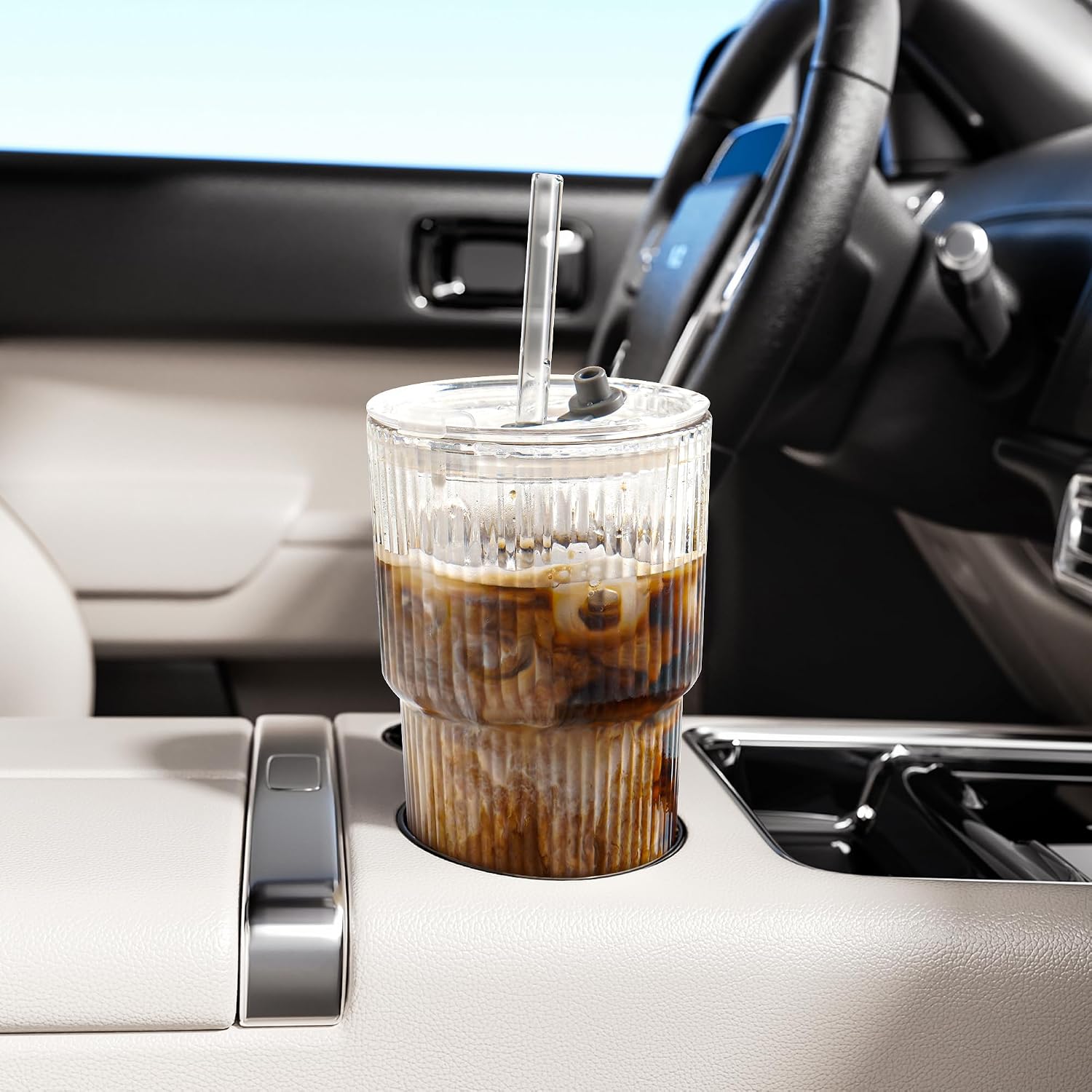Detalle 1 de KUOGAS räfflade kaffeglas, 2-pack à 600 ml med lock och sugrör