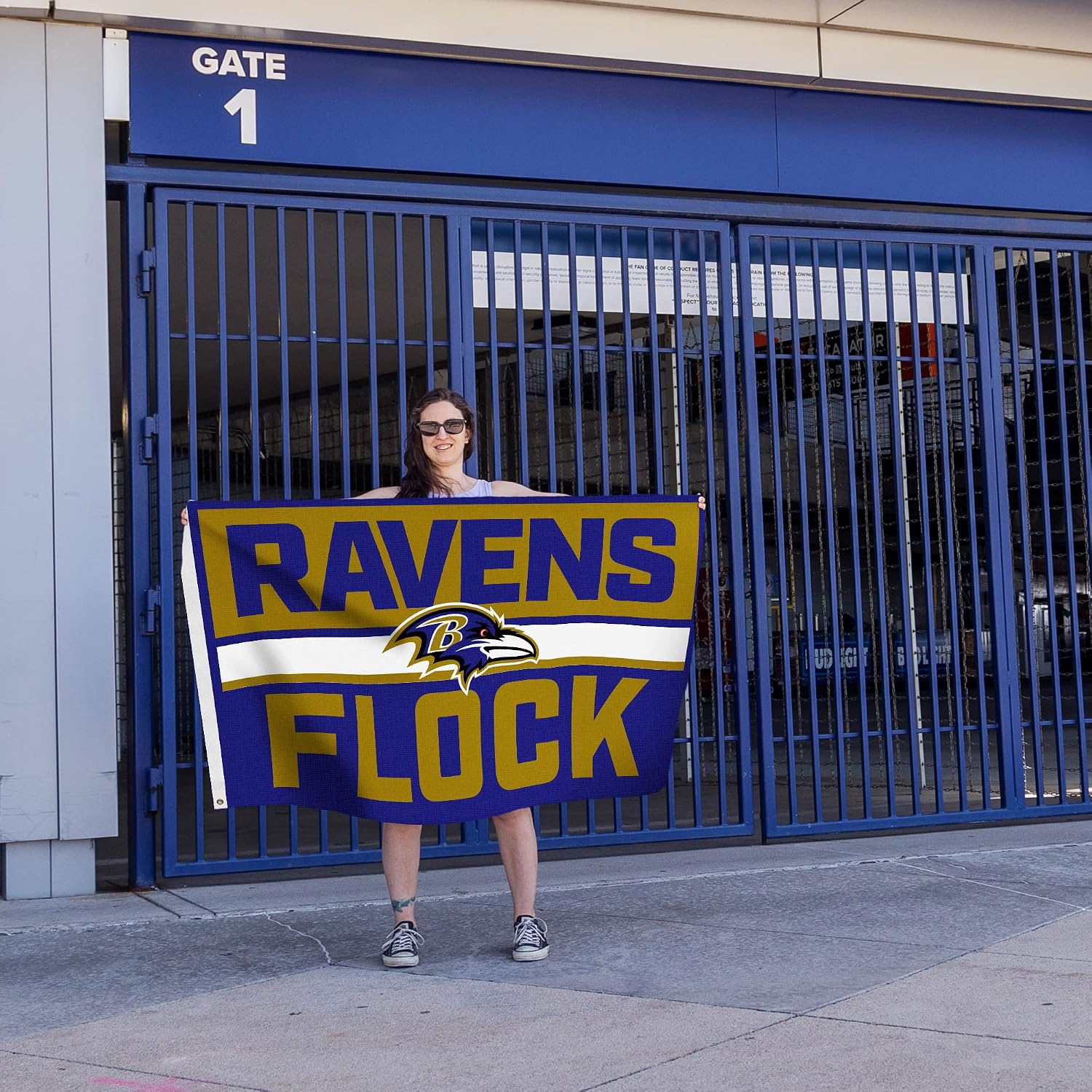 Detalle 2 de Rico Industries Bold NFL Flag 3' x 5' ๐