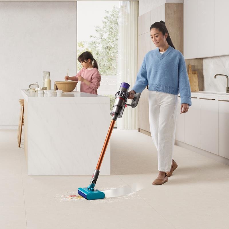 Detalle 2 de Dyson V10 Submarine aspiradora sin cable con fregado 2 en 1, hasta 60 min de autonomía, antienredos