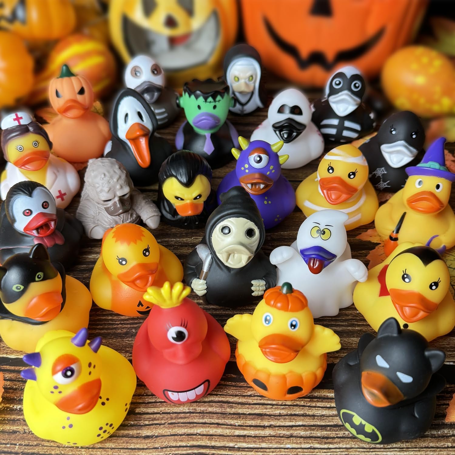 Detalle de SQZUWIT 24PCS Halloween Rubber Duck ハロウィンラバーダック24個セット、ゴム製バスおもちゃ
