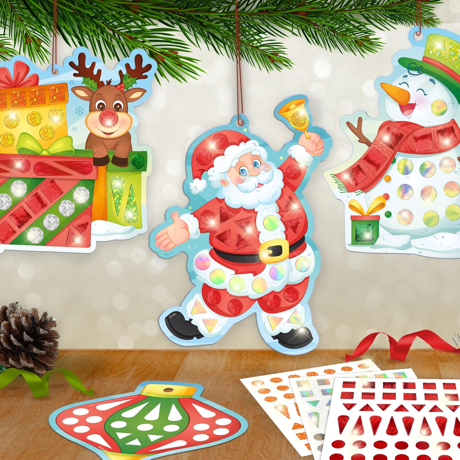 Detalle de Imagimake Christmas craft kit with 10 templates