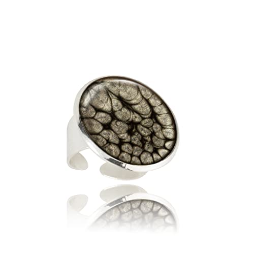 Detalle de Dragon Porter Estilo 16, anillo ajustable redondo negro y plata de 2,5 cm