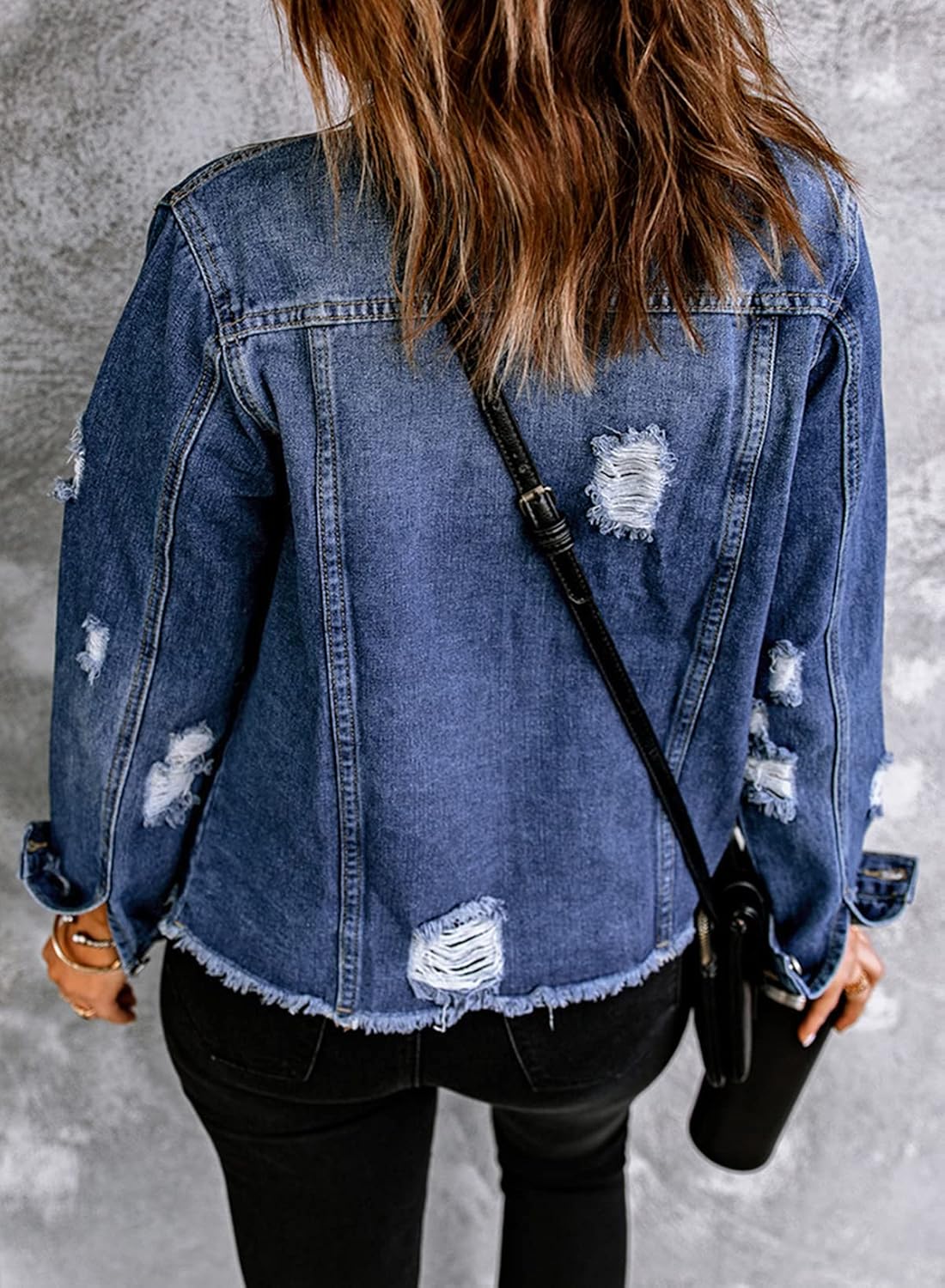 Detalle 2 de EVALESS Denim Cropped Boyfriend Jacket