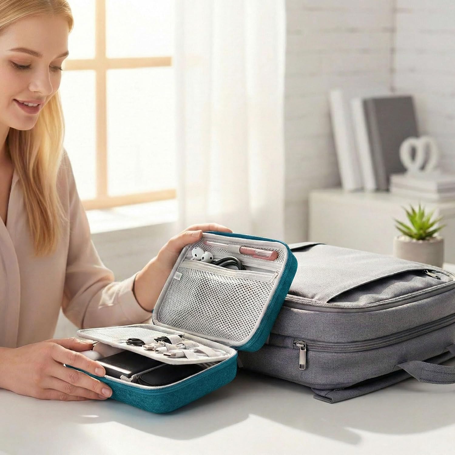 Thumbnail 6 de Arae Hard EVA Electronics Travel Organizer Case – Dark Green, compact 9.1 x 5.7 x 2.6 in