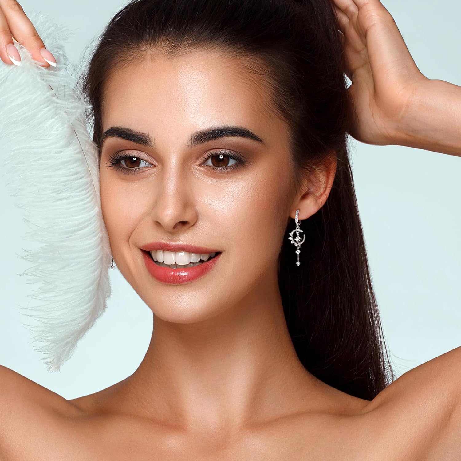 Detalle 2 de Watforsh Dangle Earrings, 4 cm