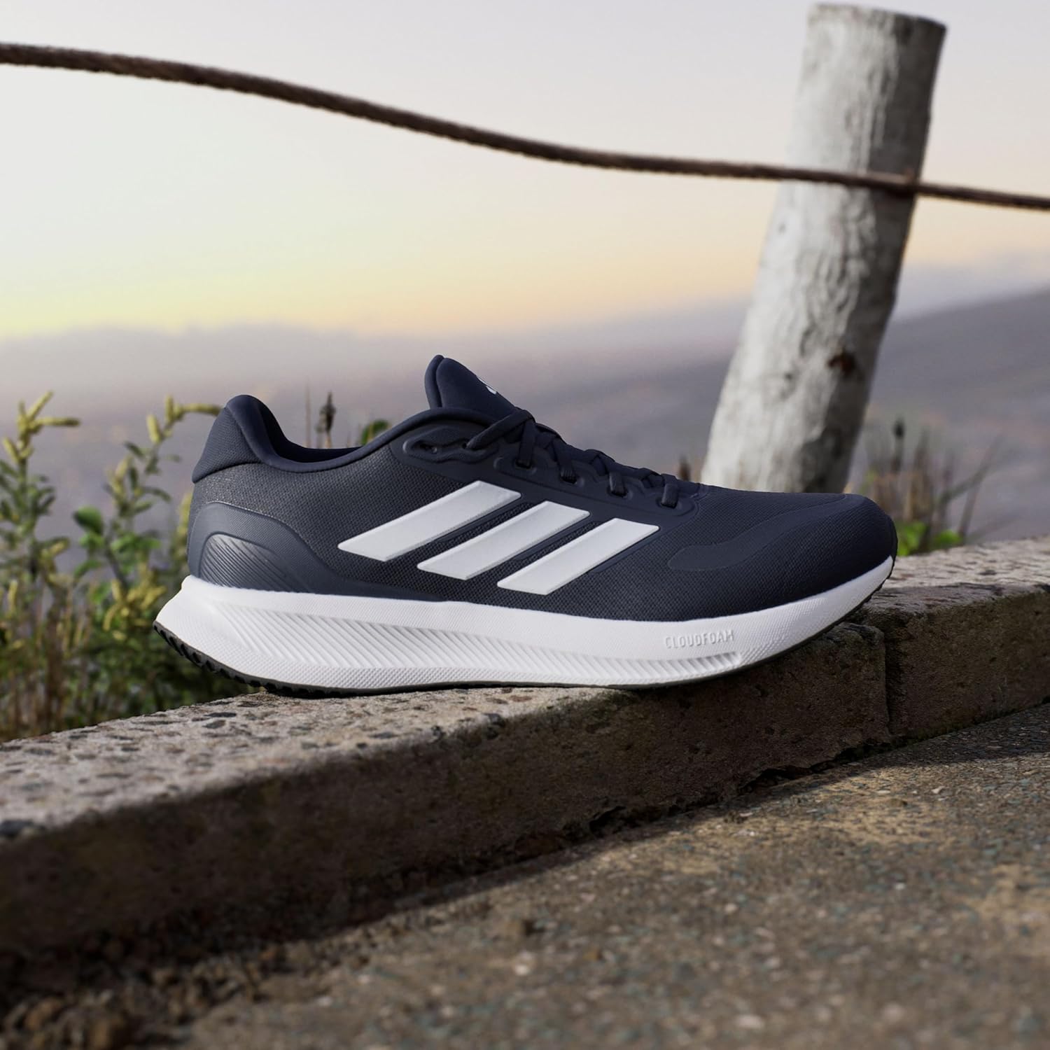 Thumbnail 1 de adidas Men’s Runfalcon 5 Running Shoes (Legend Ink/Cloud White/Core Black) – UK 11.5