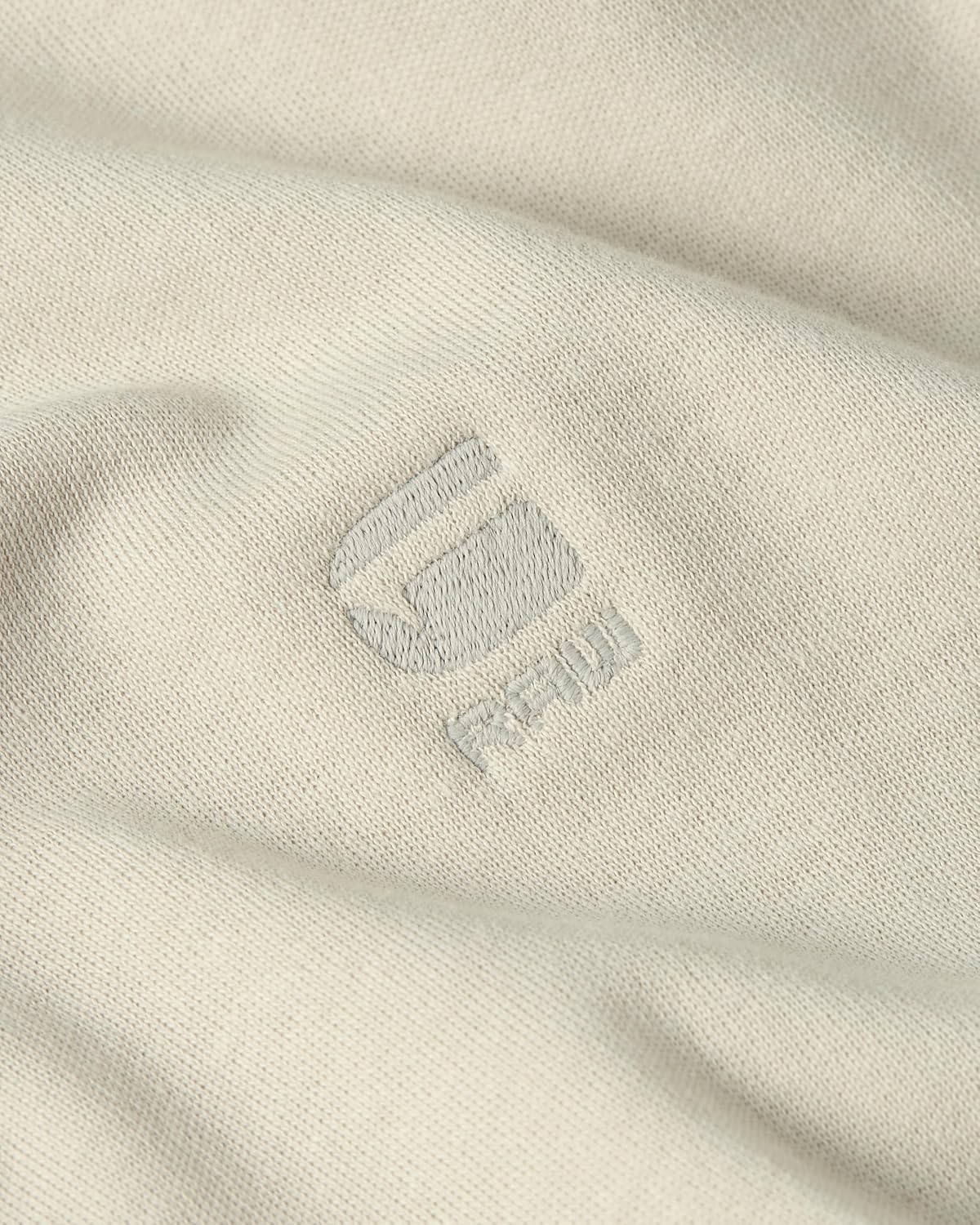 Detalle de G-STAR Uomini Nifous T-Shirt – stile e funzionalità con ricamo e dettagli distintivi