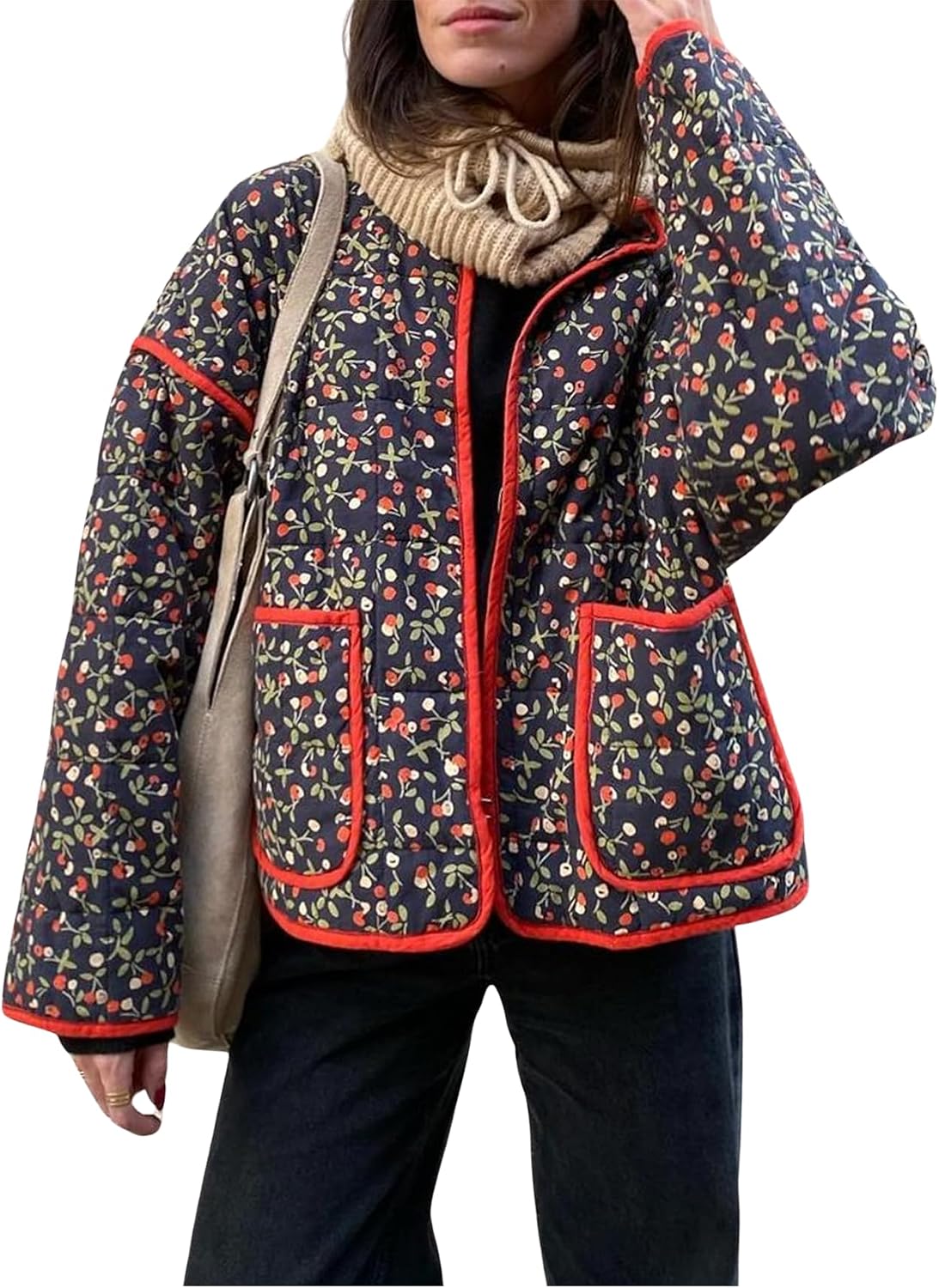 Detalle 2 de Omoone Cropped Quilted Floral Puffer Jacket