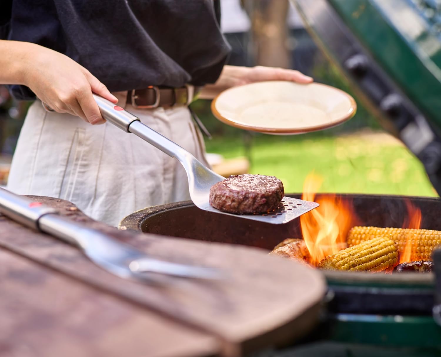 Detalle de Joseph Joseph GrillOut Spatule BBQ, spatule rétractable