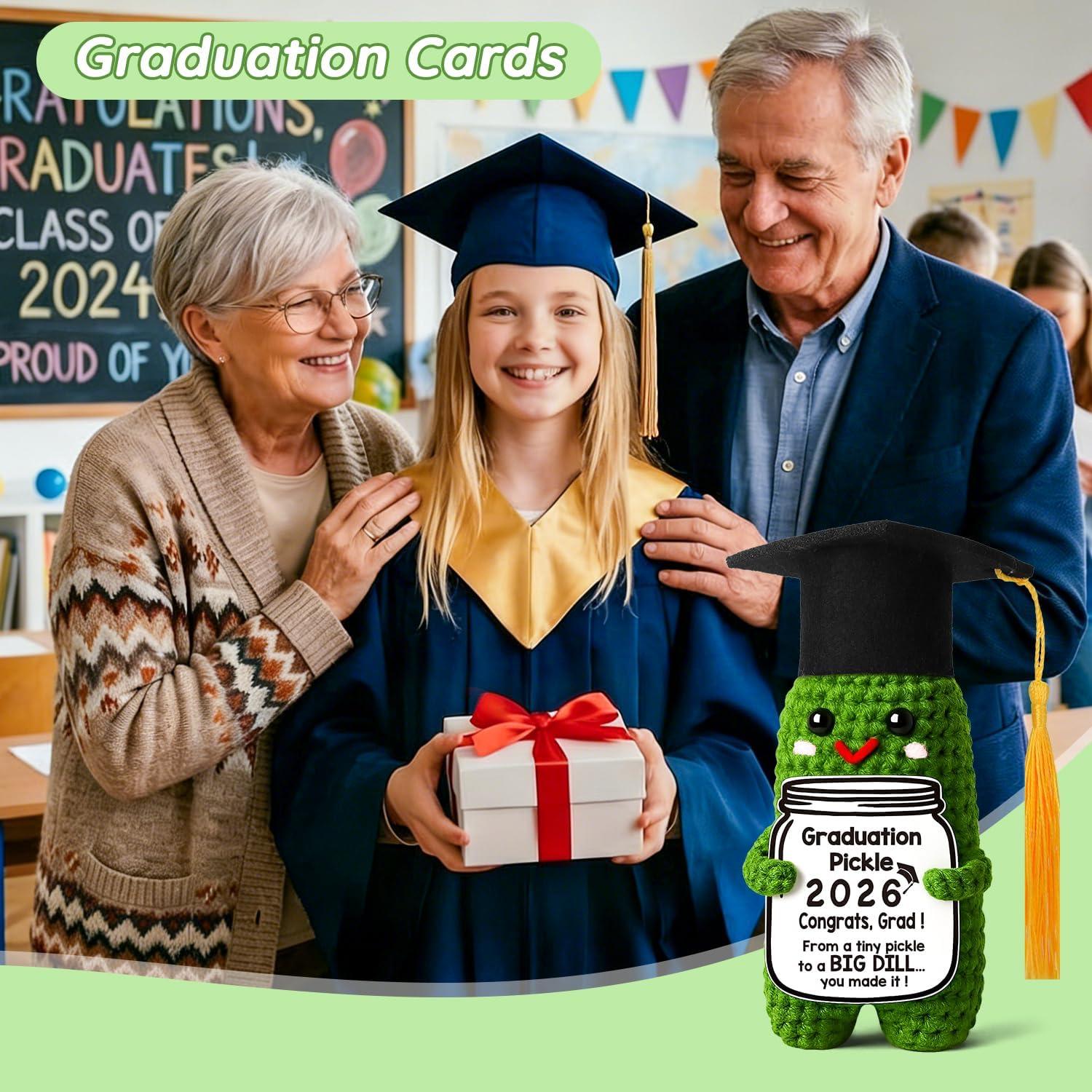 Thumbnail 5 de MAMAGIFTREE Graduation Pickle 2026 Handmade Crochet Grad Gift with Tassels and Congratulatory Card