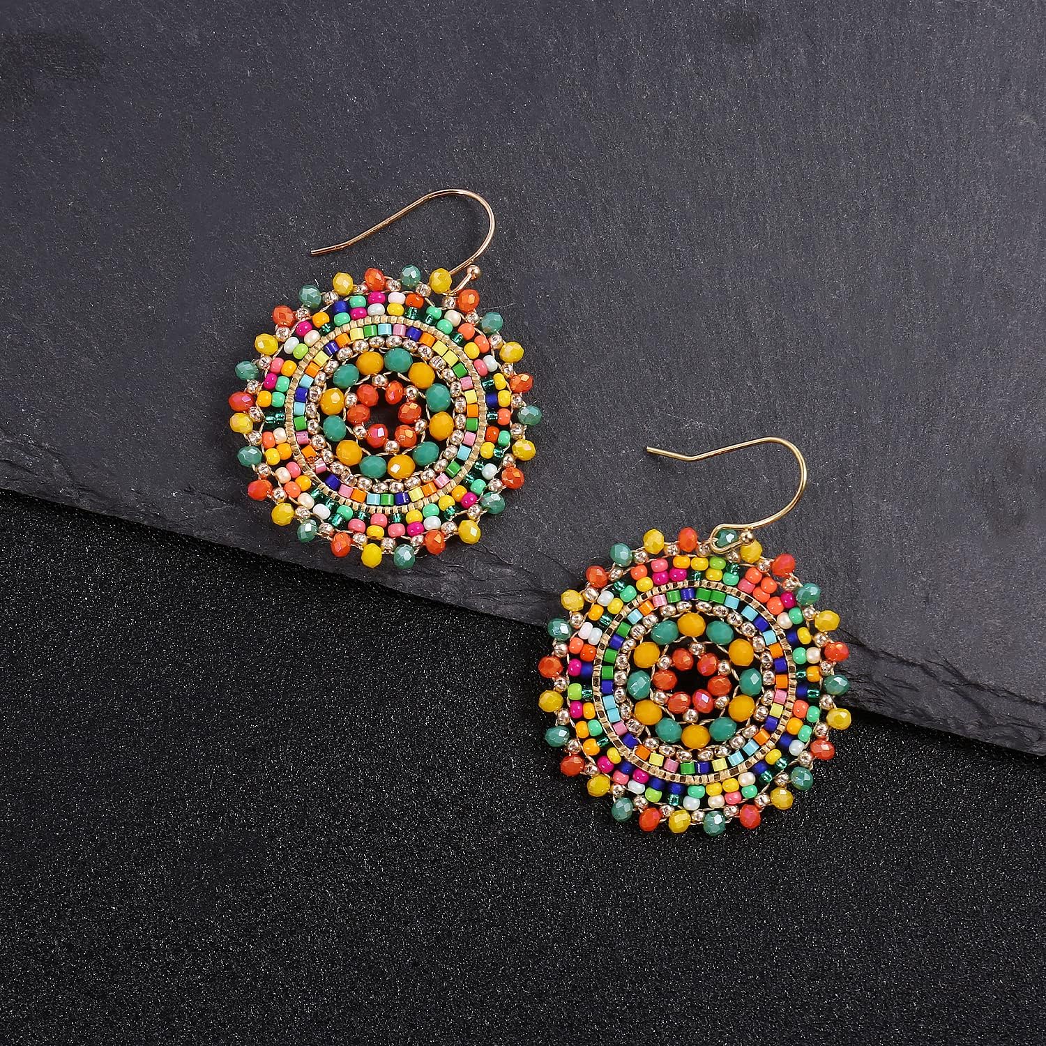 Detalle de Elegance 11 designs Perlenohrringe für Damen – baumelnd, Glasperlen & Kristalle, Boho-Statement (5 cm)