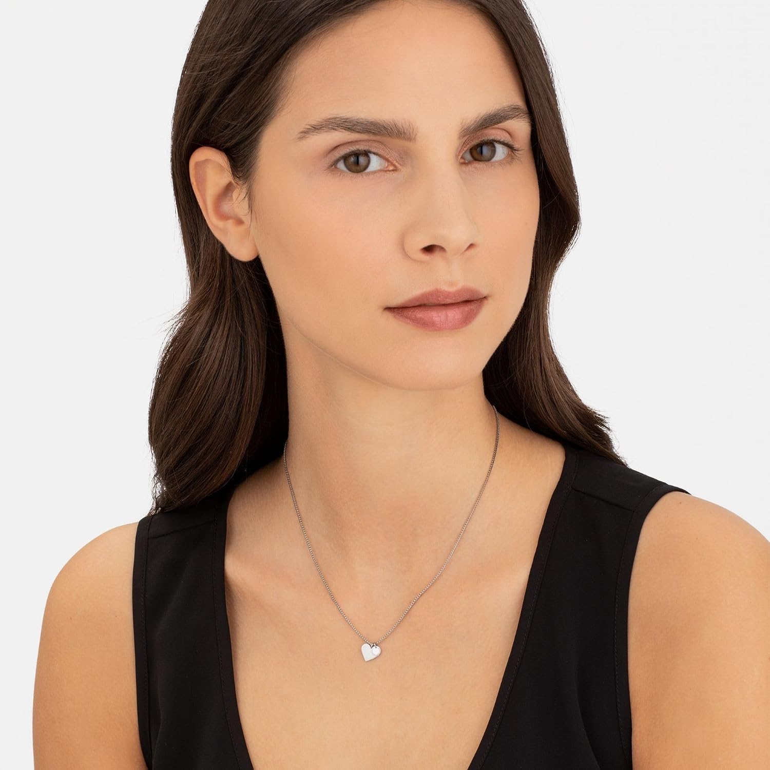 Detalle de LIEBESKIND BERLIN Herz-Schmuck für Damen – Edelstahlkette, Armband und Ohrringe mit Herzanhänger
