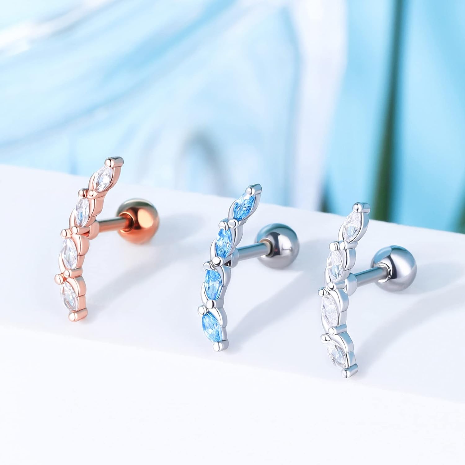 Detalle 2 de OUFER OUFER Piercing Cartilage 16G Zir Cone 6mm