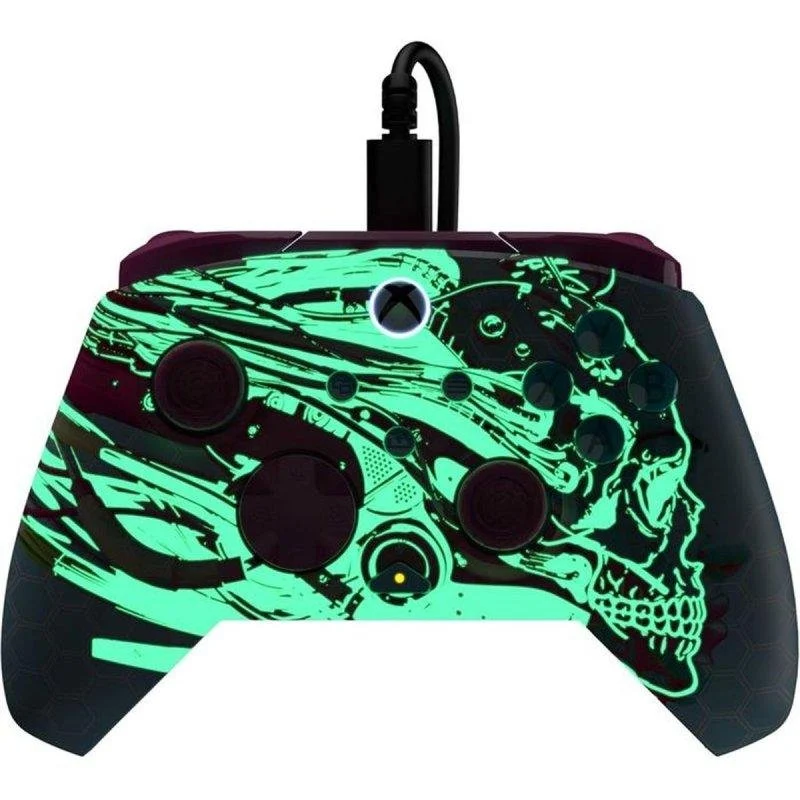 Detalle de Mando Gaming Turtle Beach Rematch Advanced: precisión y iluminación para Xbox/PC