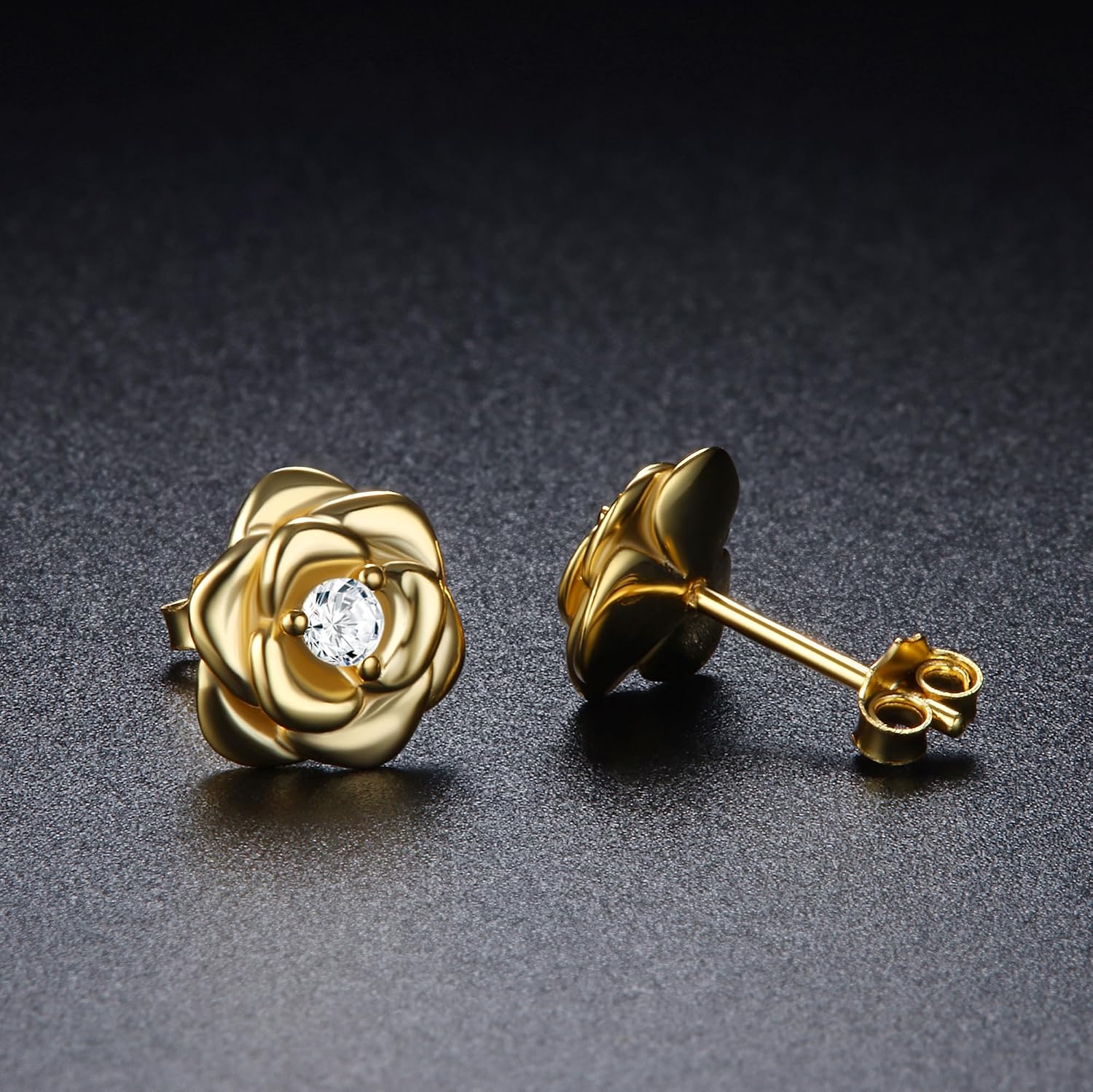 Detalle 2 de JeweBella Kleine Rosen Ohrstecker aus Sterlingsilber 925 mit 5A+ Zirkonia