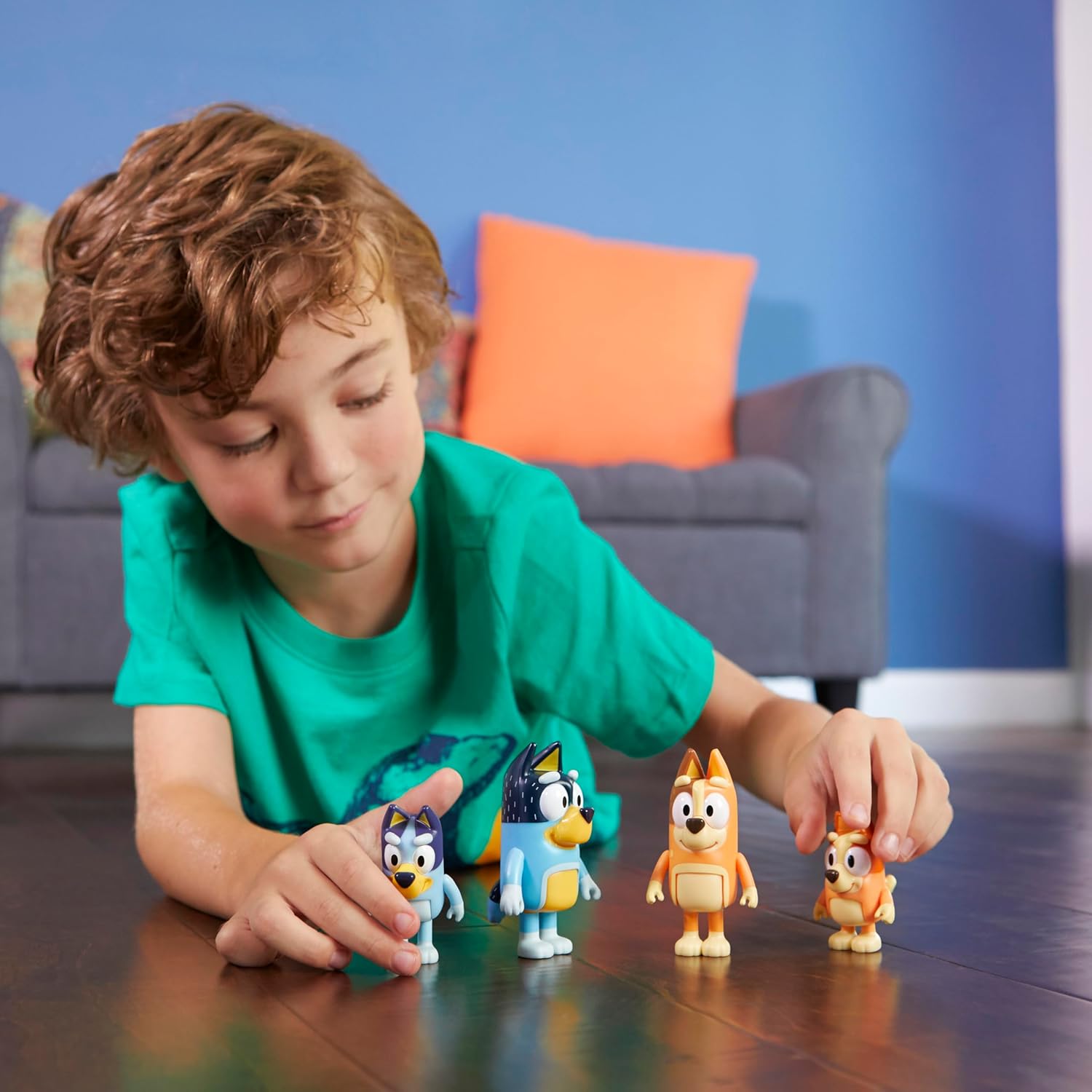 Detalle de BlueY 4er-Figuren-Set Familie – Bluey, Bingo, Bandit und Chilli (6,3–7,6 cm) – Bewegliche Sammelfiguren