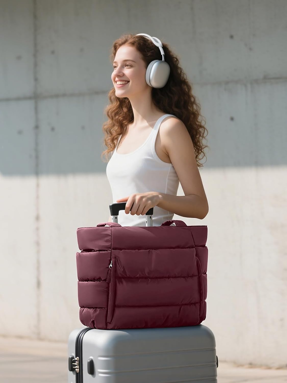 Detalle 2 de Bagstellar Puffer Tote Bag, 16-Pocket 20L Work Tote with 15.6-Inch Laptop Sleeve