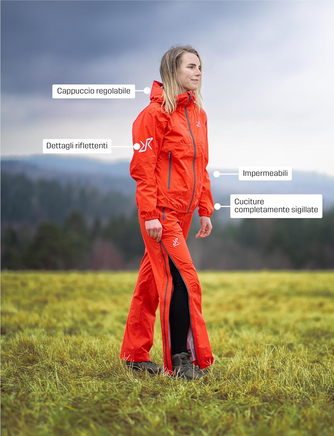 Detalle 2 de RevolutionRace Arcade 3L Lightweight Jacket da donna: giacca impermeabile leggera ripiegabile