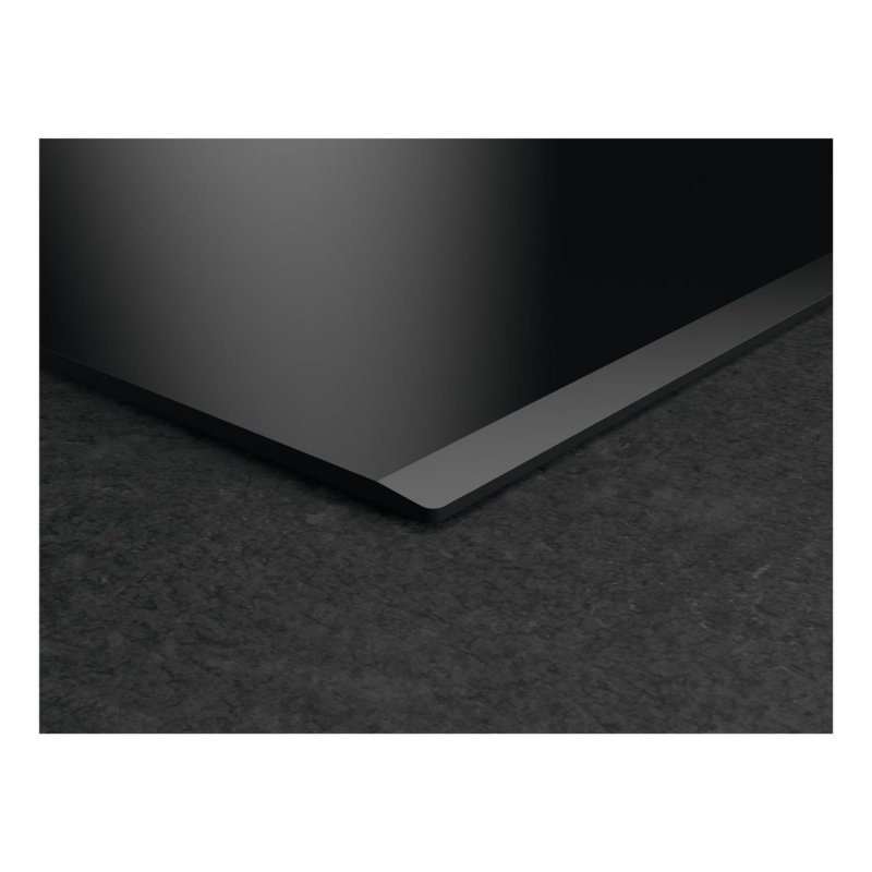 Detalle de Placa de inducción AEG TO84IU0FFB 80 cm: 4 zonas, Puente y Zona Triple XL para verter potencia y versatilidad en la cocina