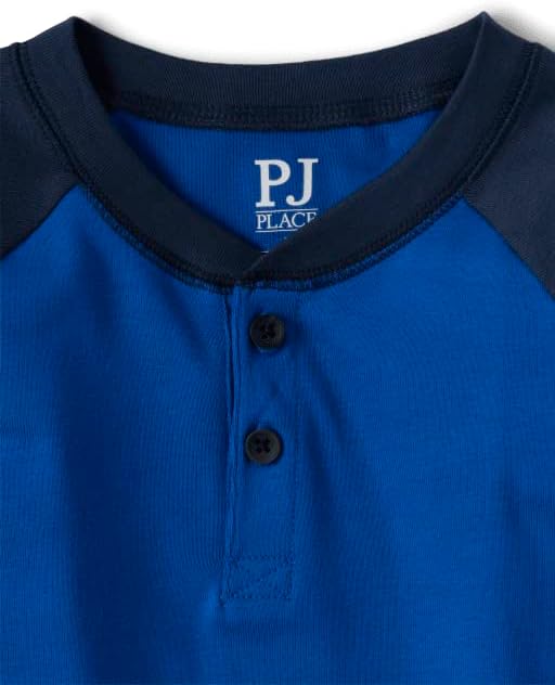 Detalle 2 de The Children's Place Boys' Cotton Long-Sleeve Pajama Set with Rib-Knit Trim