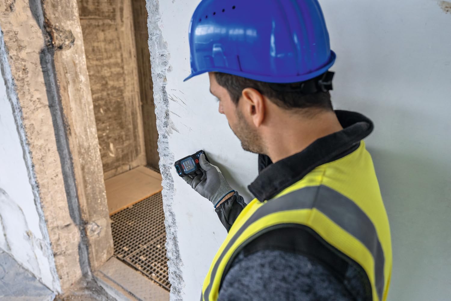 Thumbnail 4 de Bosch Professional GLM 40-31 laser measure (IP65, shock-absorbing housing)