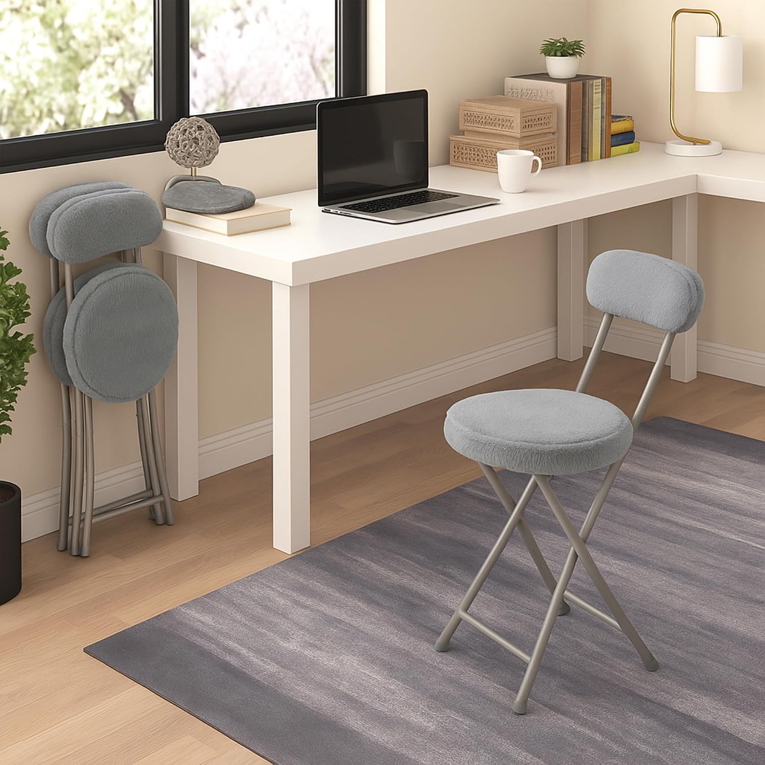 Thumbnail 3 de MEUBLE COSY set di 4 sedie pieghevoli imbottite in faux pelliccia grigio con schienale e poggiapiedi