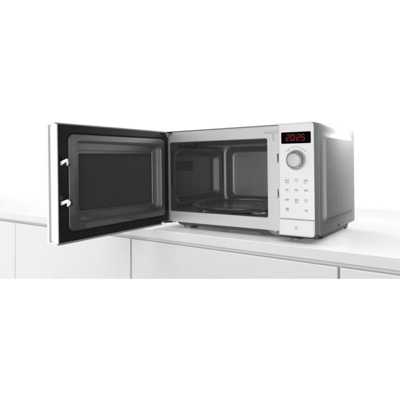 Detalle de Bosch Serie 2 FFL023MW0 20L 800W: microondas compacto con AutoPilot y Mantener Caliente