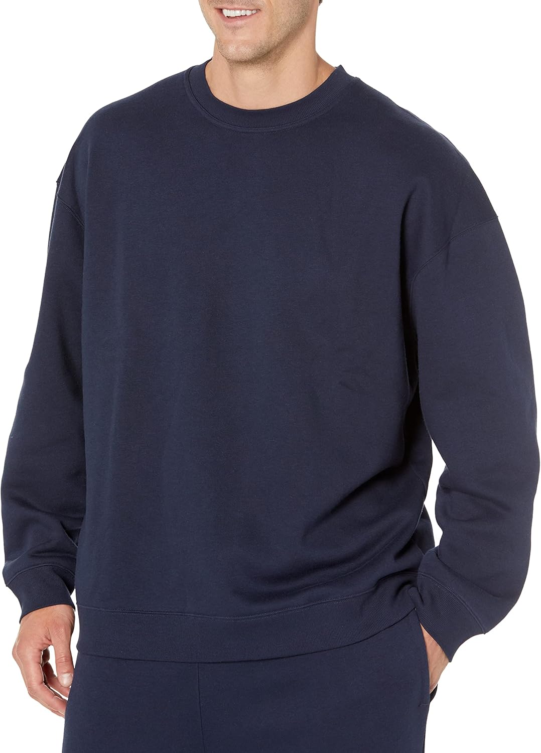 Thumbnail 4 de Amazon Essentials Herren-Sweatshirt mit Rundhalsausschnitt & übergroßer Passform (Big & Tall)