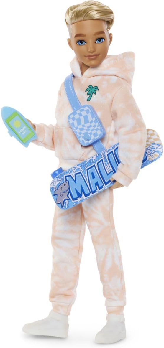 Thumbnail 3 de Barbie Dream Besties Ken Posable Fashion Doll (JDD75) with Removable Outfits & Summer/Skate Accessories