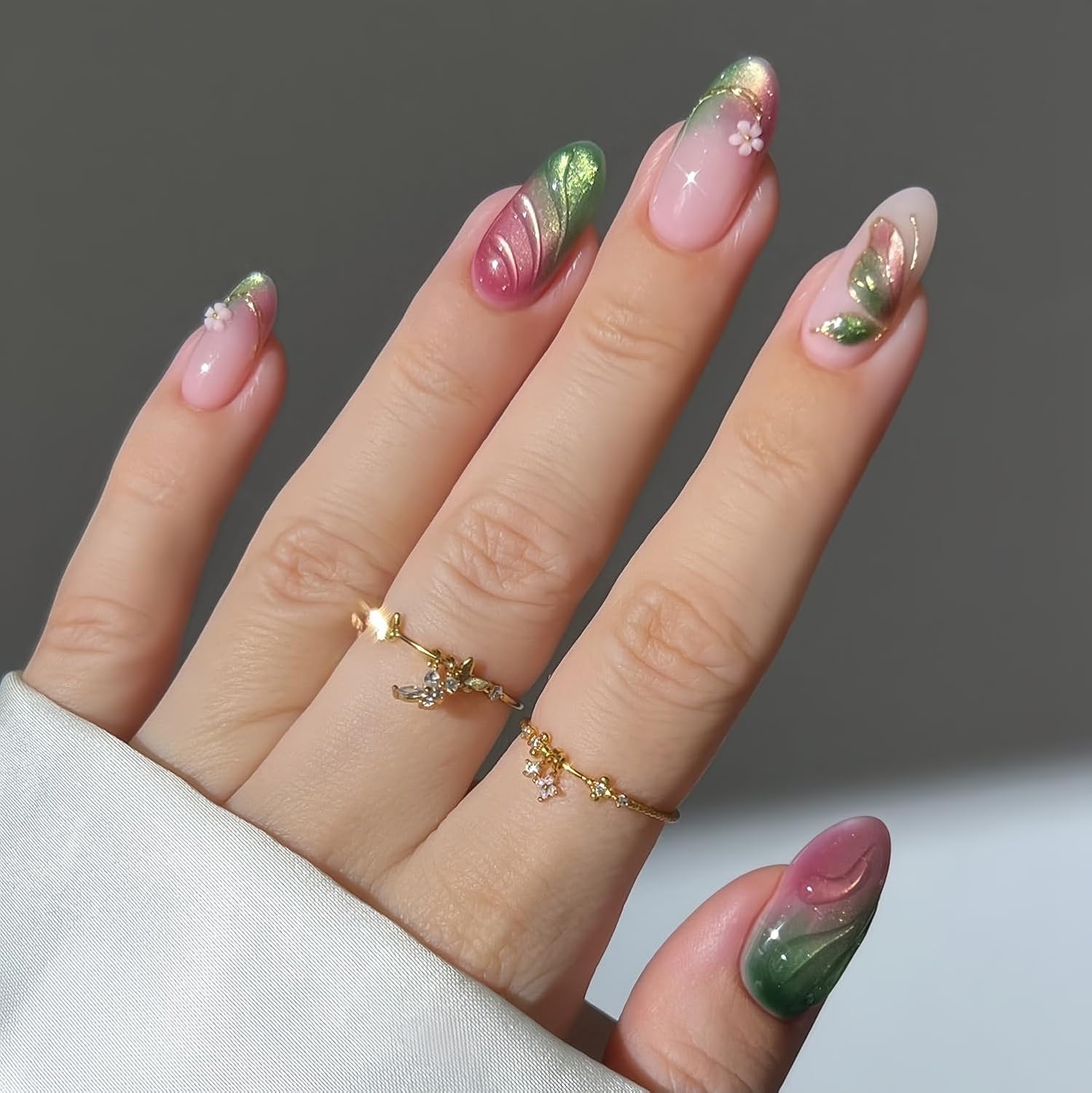 Thumbnail 1 de Senvenski Gelée Vitrail Cat Eye semi-permanent Oeil de Chat magnétique 3D holographique (15 ml) Vert émeraude MY1-029
