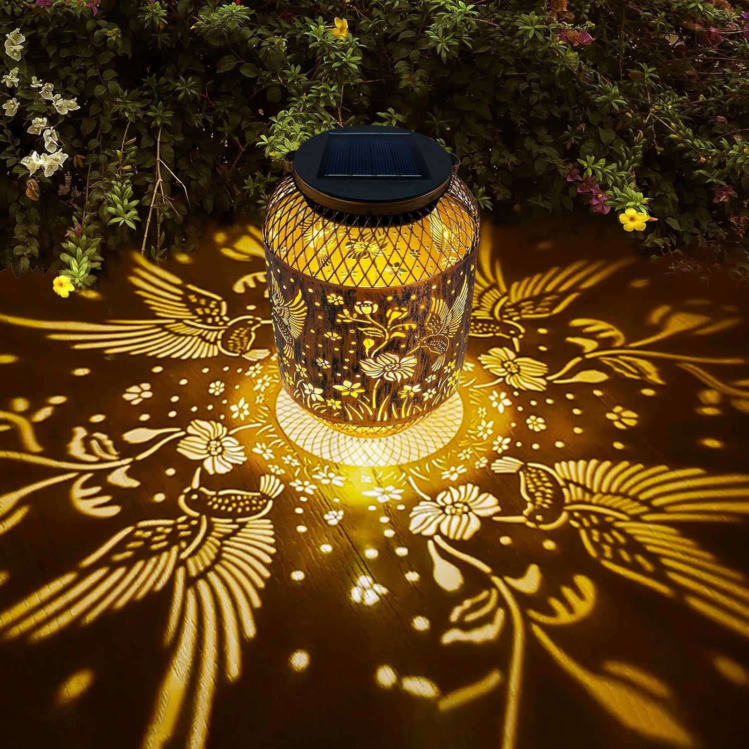 Detalle de Hummingbird Solar Lantern Outdoor decor